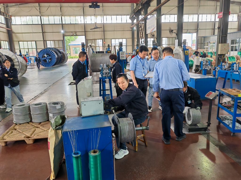 麟达铝合金线材公司进行技术较量
